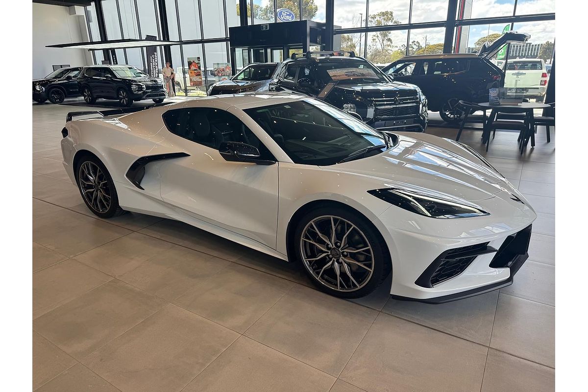2024 Chevrolet Corvette Stingray 2LT C8
