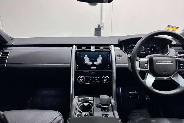 2025 Land Rover Discovery D350 Dynamic SE Series 5