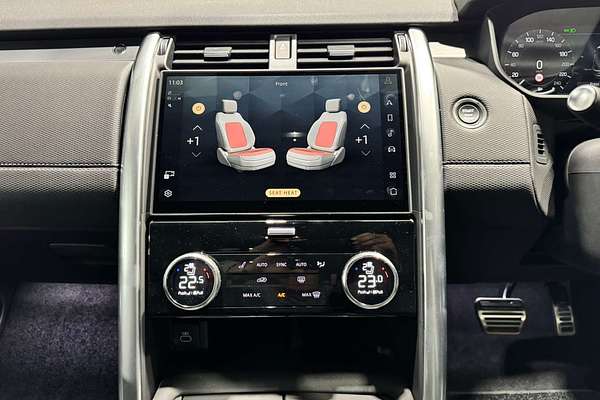 2025 Land Rover Discovery D350 Dynamic SE Series 5