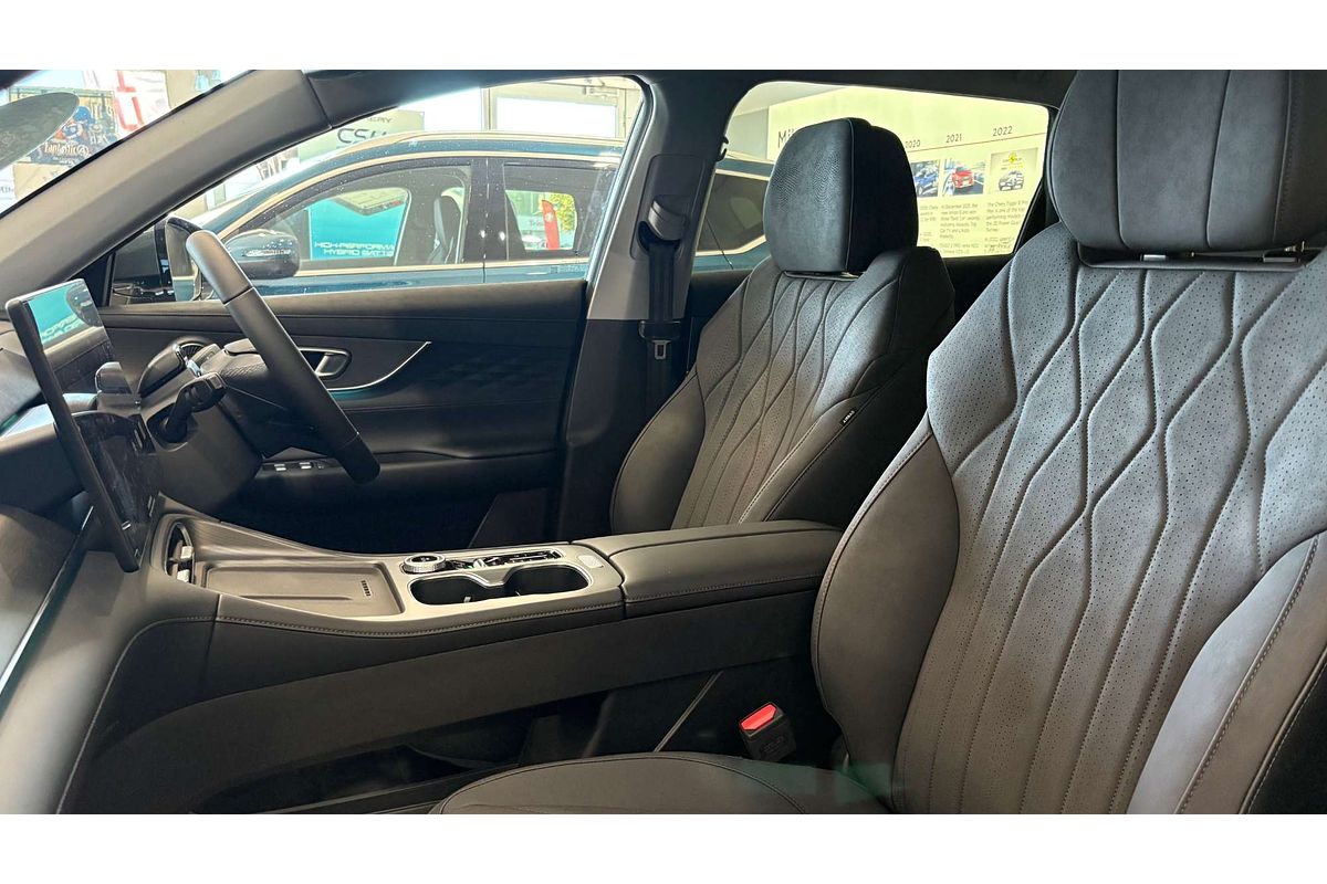 2025 Chery Tiggo 8 Super Hybrid Ultimate T31