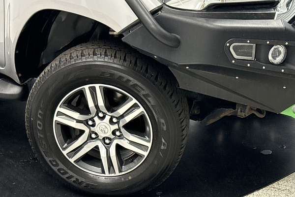 2020 Toyota Hilux SR5 GUN126R 4X4