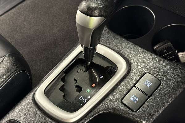 2020 Toyota Hilux SR5 GUN126R 4X4