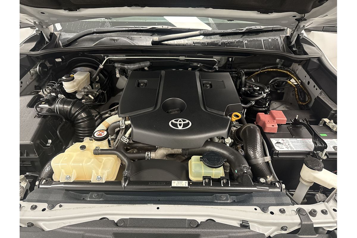 2020 Toyota Hilux SR5 GUN126R 4X4