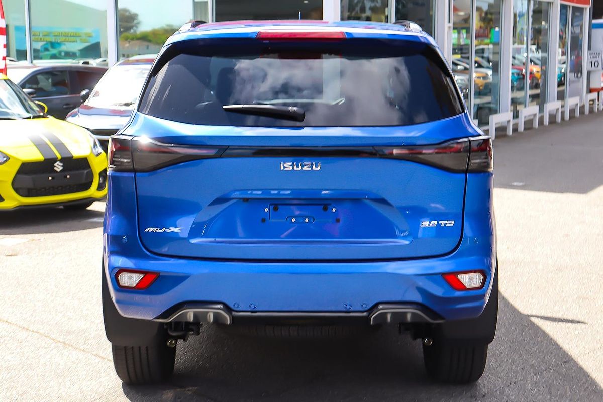 2025 Isuzu MU-X LS-T