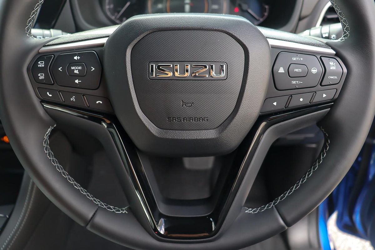 2025 Isuzu MU-X LS-T