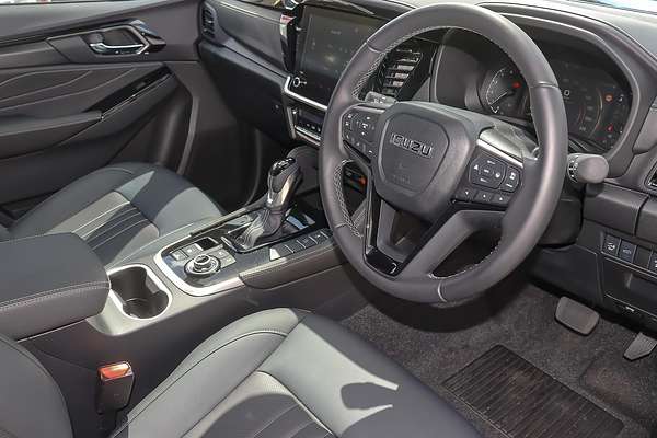 2025 Isuzu MU-X LS-T