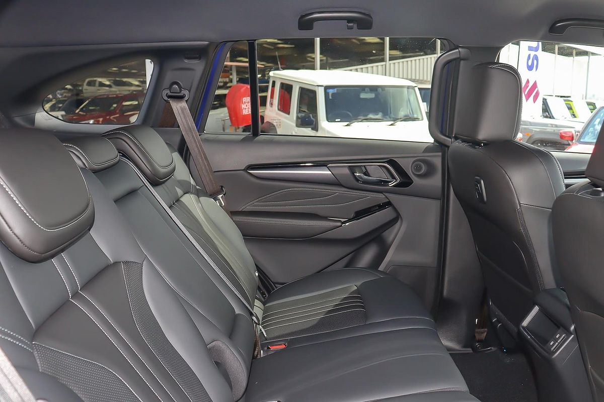 2025 Isuzu MU-X LS-T