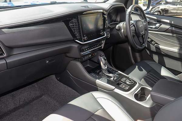 2025 Isuzu MU-X LS-T