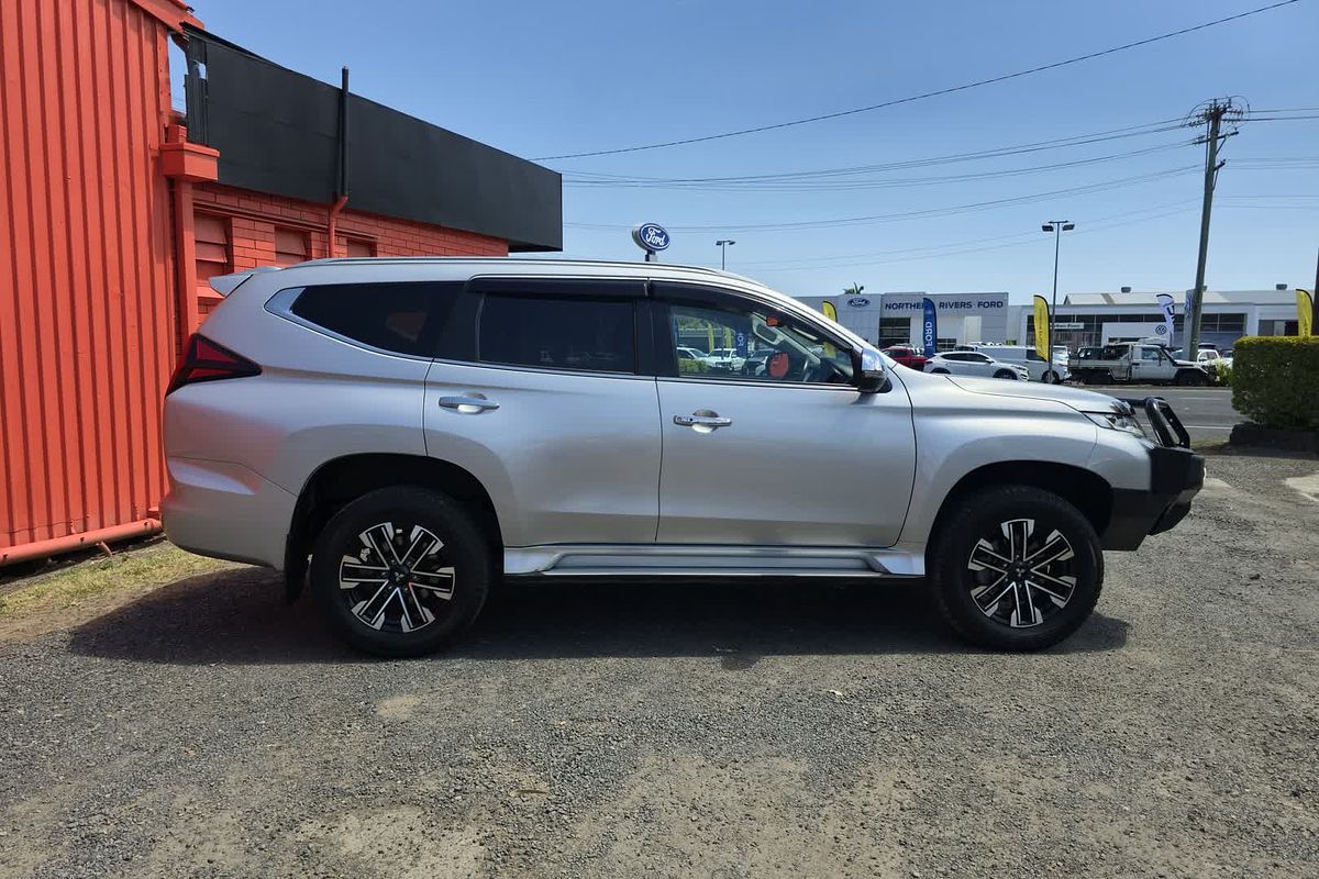 2022 Mitsubishi Pajero Sport Exceed QF