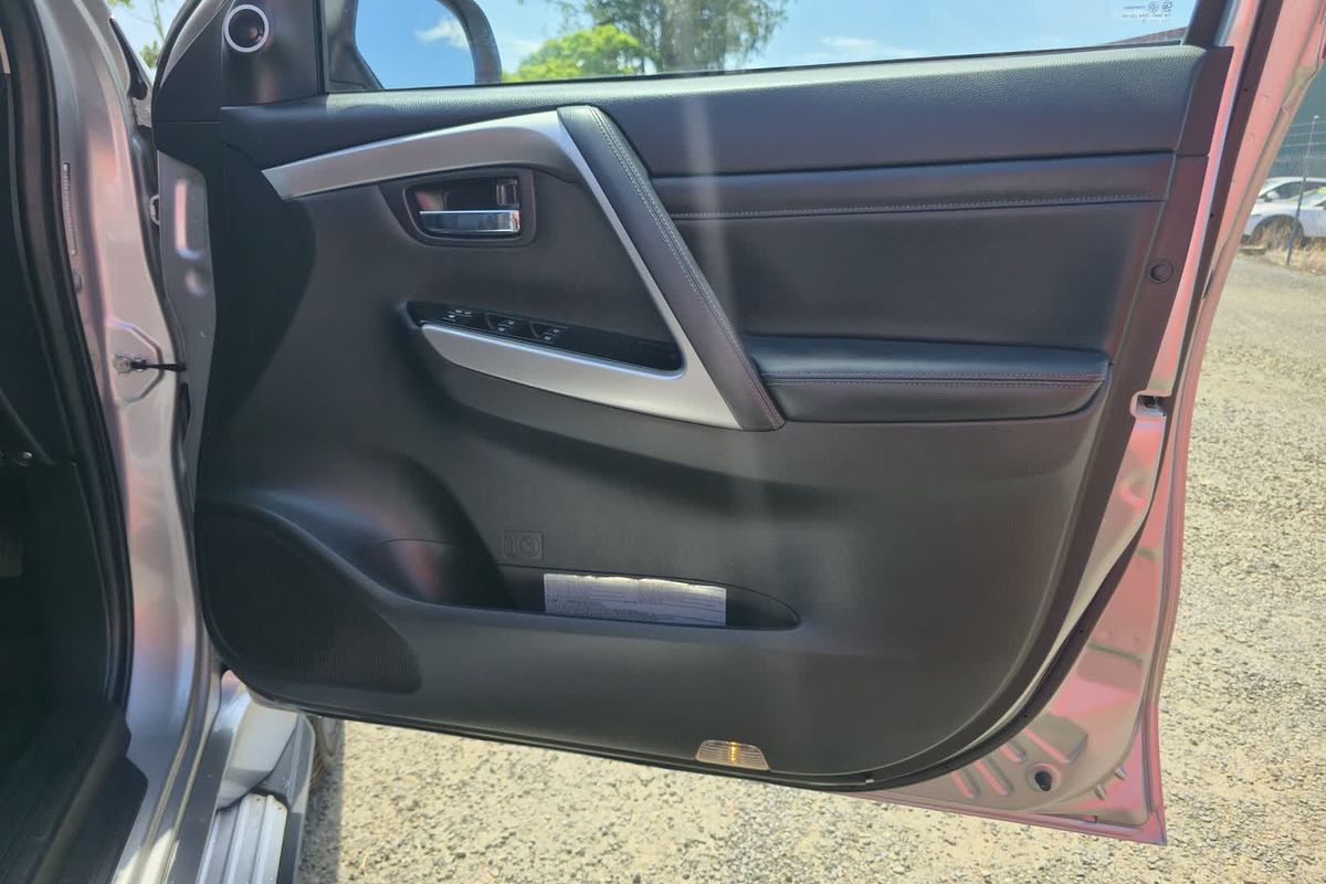 2022 Mitsubishi Pajero Sport Exceed QF