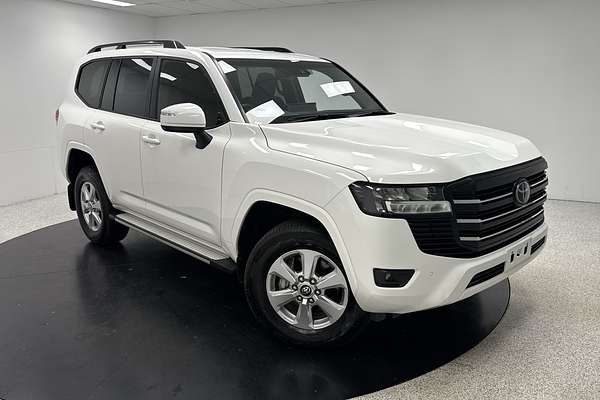 2023 Toyota Landcruiser GXL FJA300R