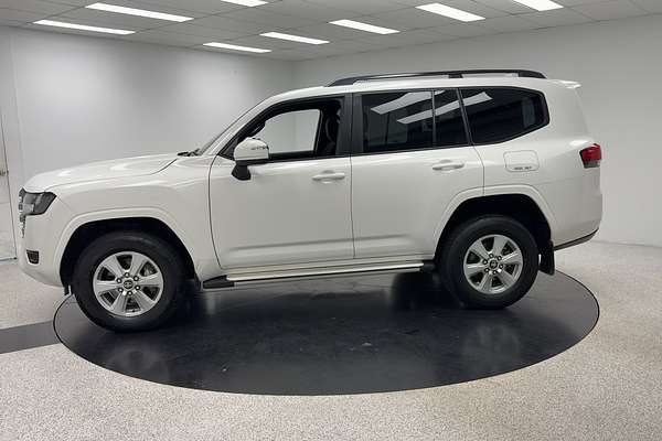 2023 Toyota Landcruiser GXL FJA300R