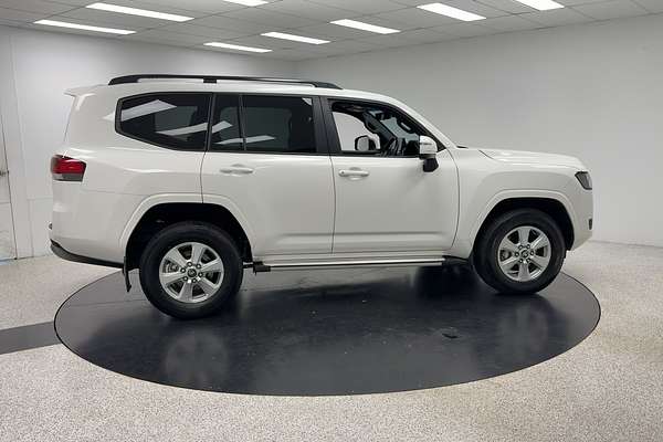 2023 Toyota Landcruiser GXL FJA300R