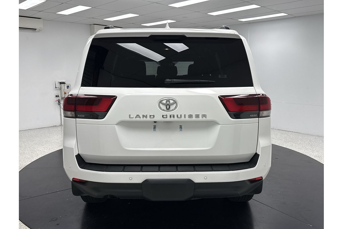 2023 Toyota Landcruiser GXL FJA300R