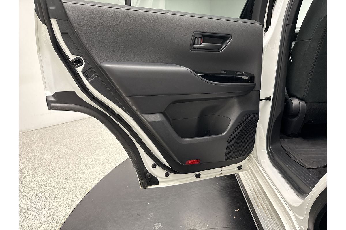 2023 Toyota Landcruiser GXL FJA300R