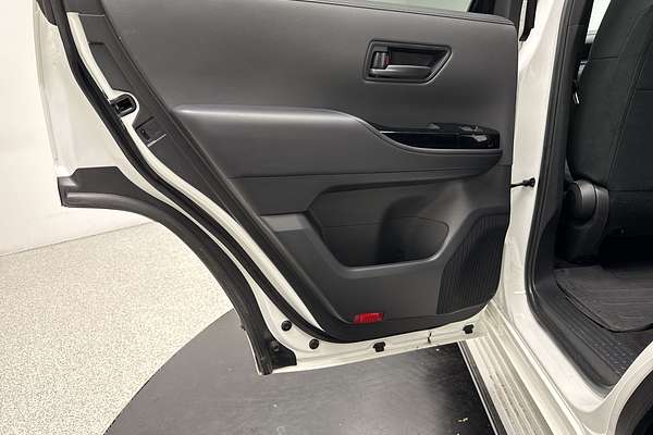 2023 Toyota Landcruiser GXL FJA300R