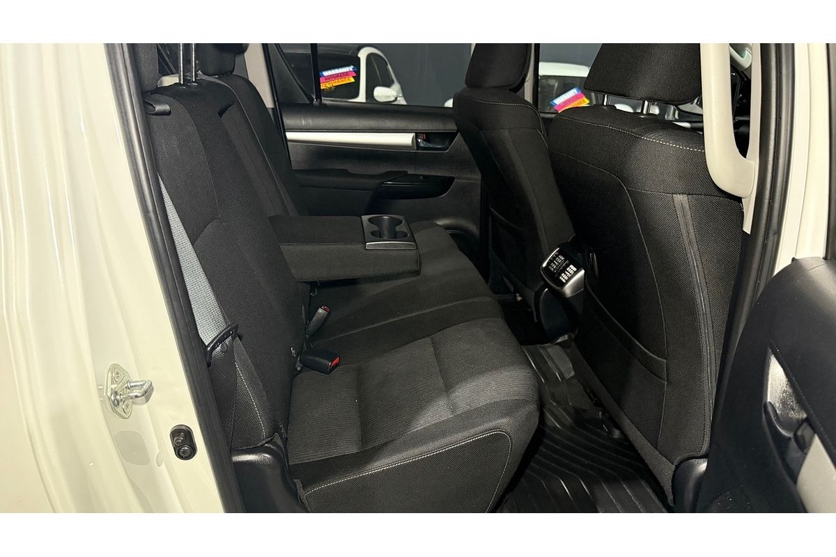 2020 Toyota Hilux SR5 GUN126R 4X4