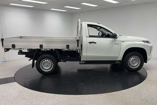 2024 Mitsubishi Triton GLX MR Rear Wheel Drive