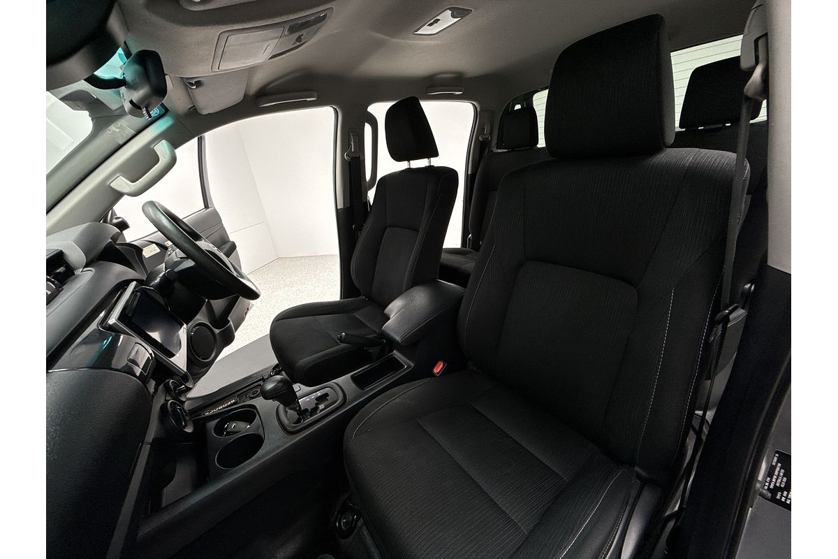 2019 Toyota Hilux Rugged GUN126R 4X4