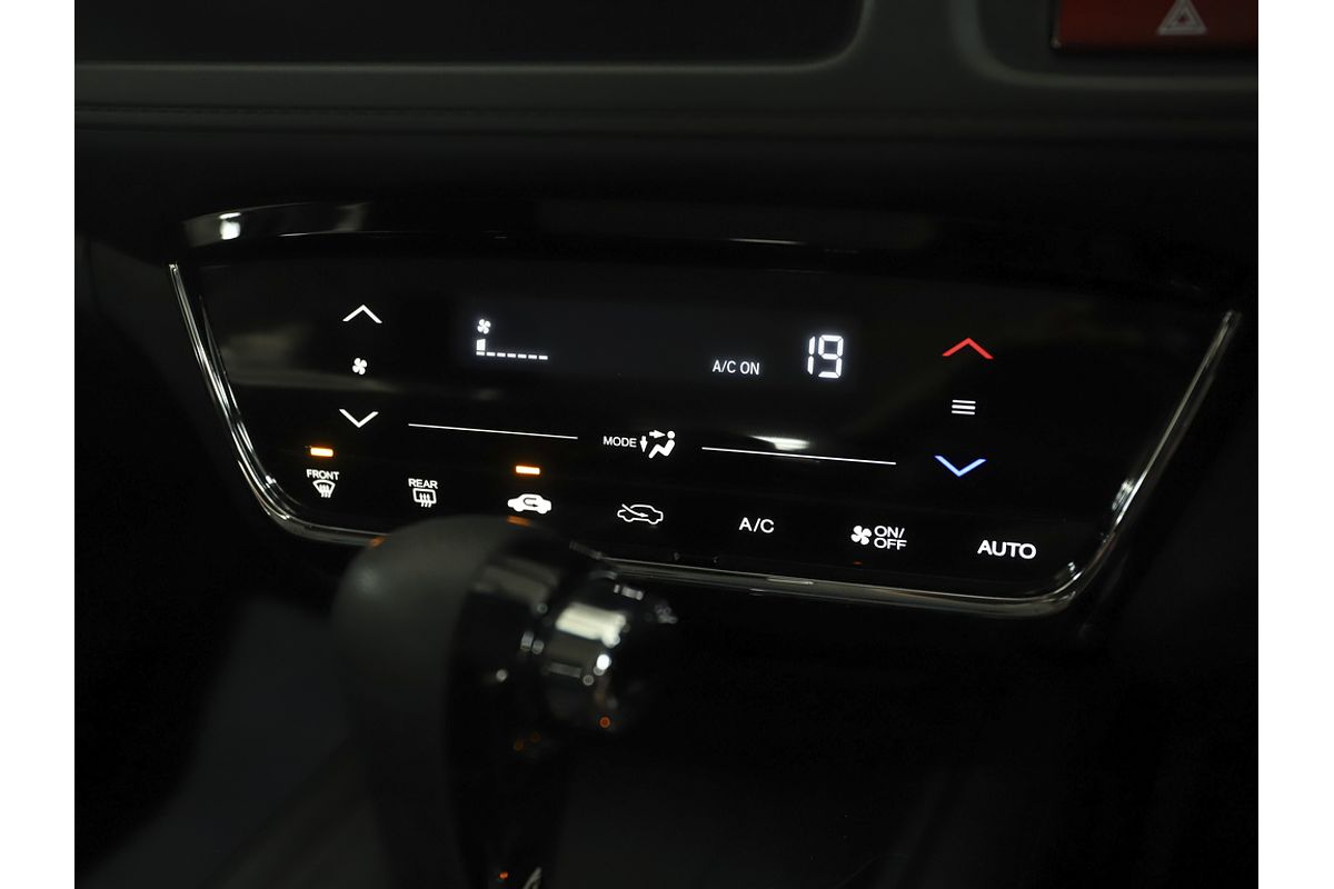 Honda HR-V 5 Door Automatic VTI