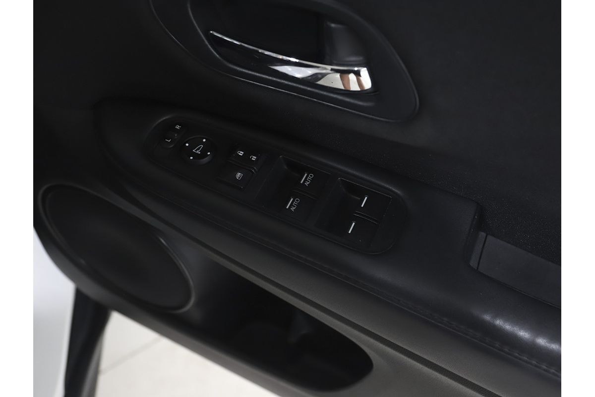 Honda HR-V 5 Door Automatic VTI