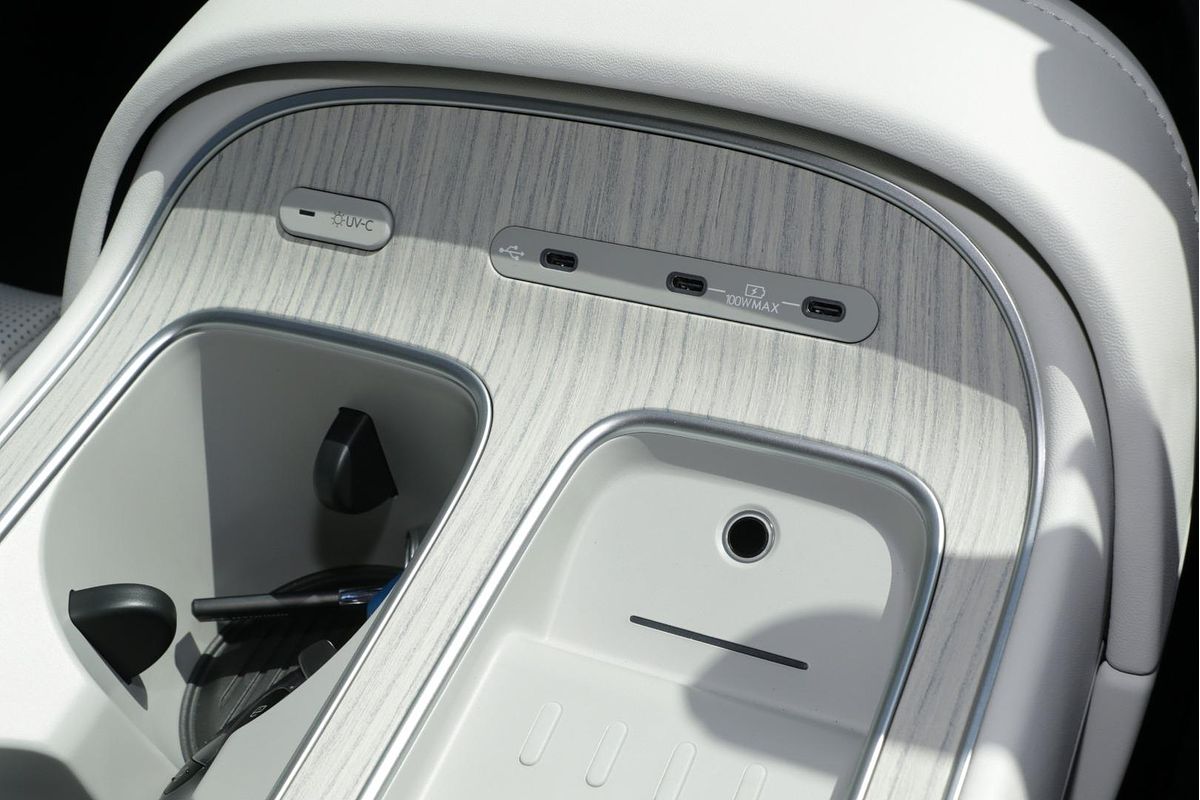 2025 Hyundai Palisade Calligraphy LX3.V1