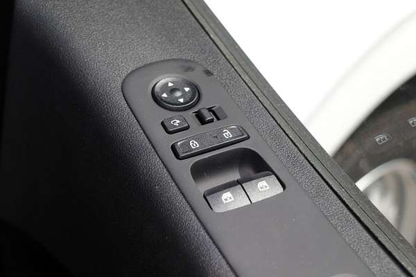2025 Hyundai STARIA LOAD US4.V3