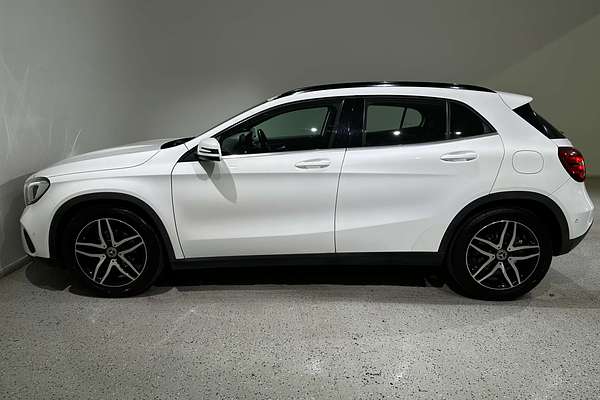 2018 Mercedes-Benz GLA-Class GLA180 X156