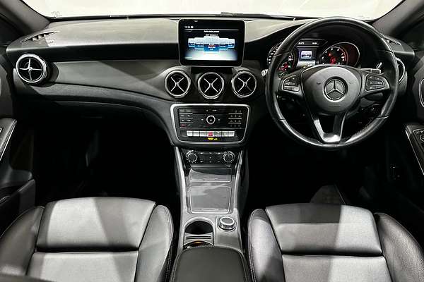 2018 Mercedes-Benz GLA-Class GLA180 X156