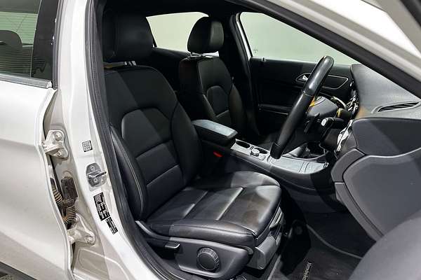 2018 Mercedes-Benz GLA-Class GLA180 X156