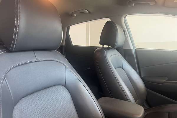 2019 Hyundai Kona Elite OS.3