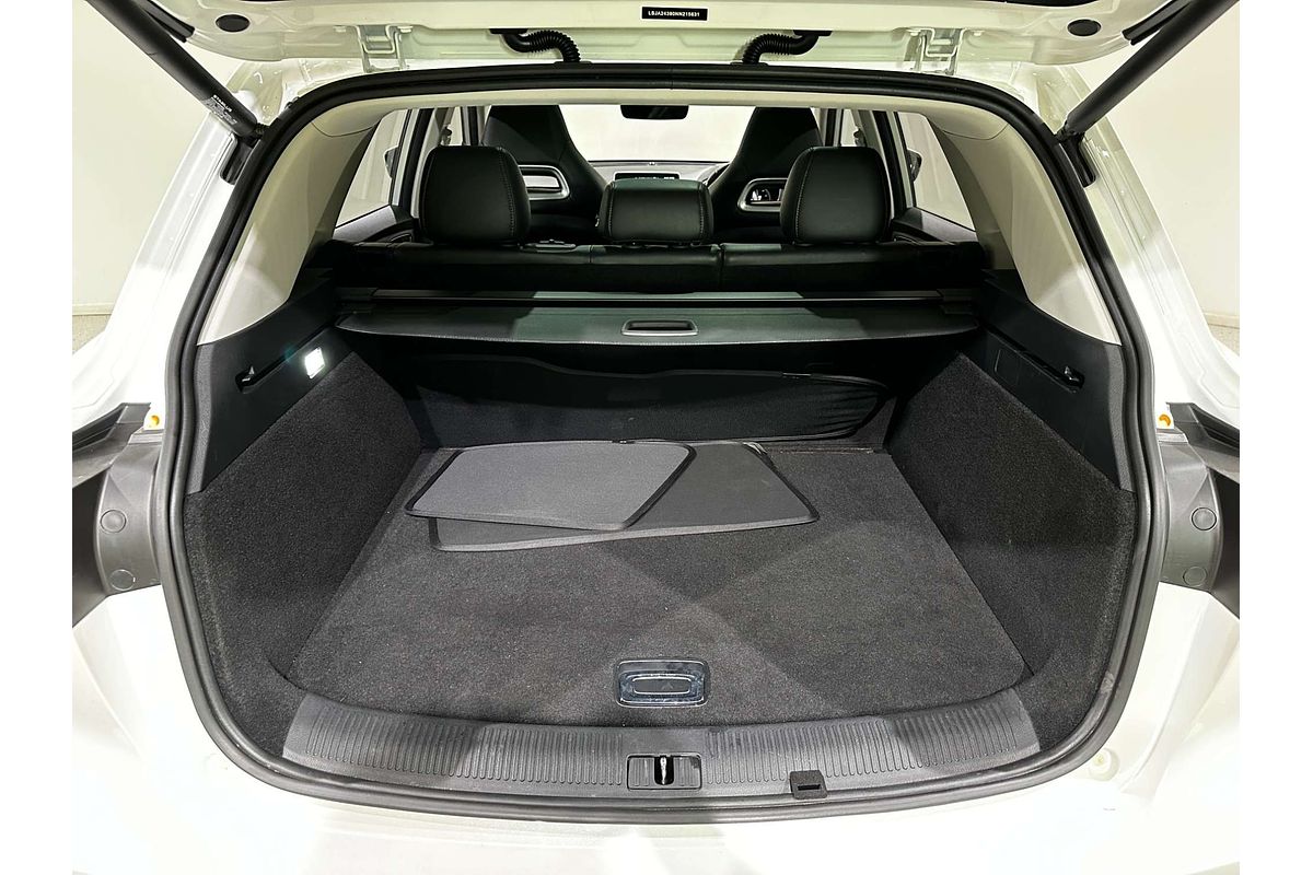 2023 MG HS Plus EV Essence SAS23