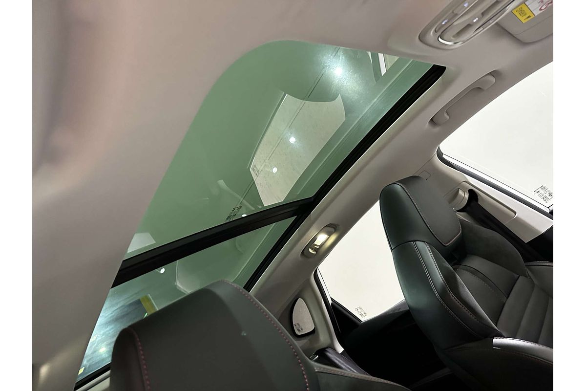 2023 MG HS Plus EV Essence SAS23