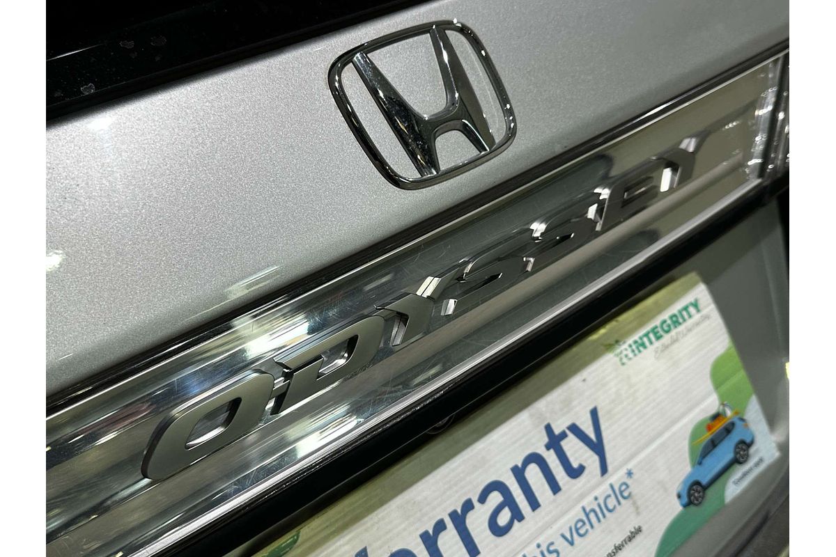 2017 Honda Odyssey VTi-L 5th Gen