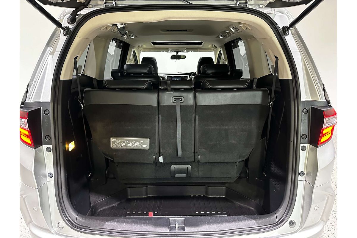 2017 Honda Odyssey VTi-L 5th Gen