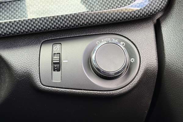 2014 Holden Commodore SV6 VF