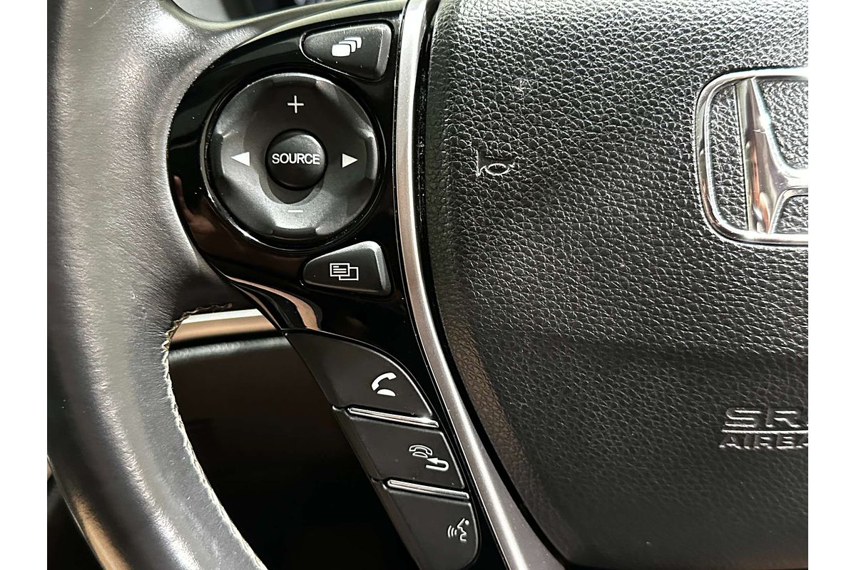 2017 Honda Odyssey VTi-L 5th Gen