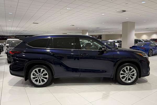 2024 Toyota Kluger Grande TXUA70R