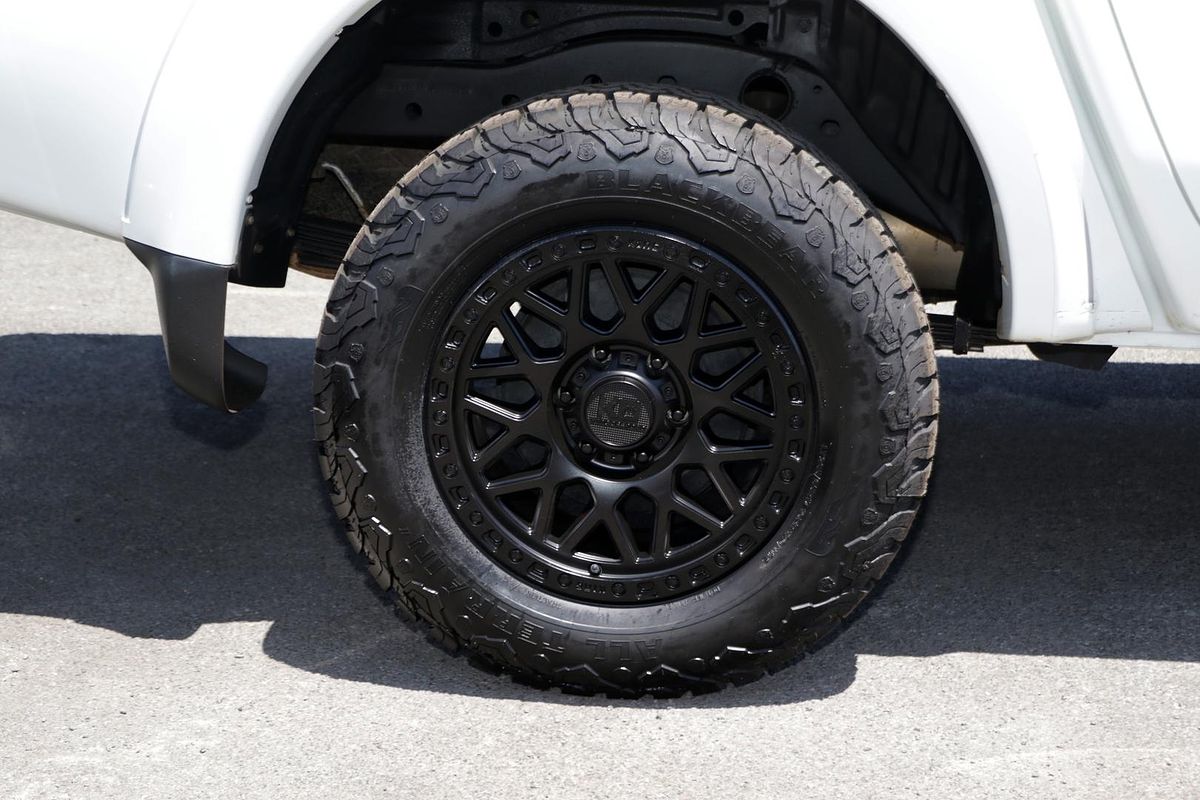 2018 Mitsubishi Triton GLX MR 4X4