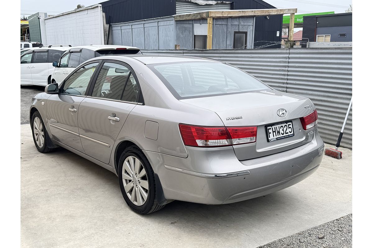 2010 Hyundai Sonata 2.0 CRDI ELITE 4D A4