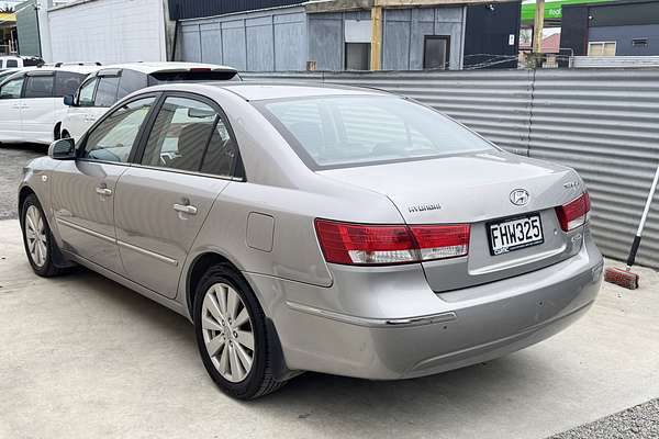 2010 Hyundai Sonata 2.0 CRDI ELITE 4D A4