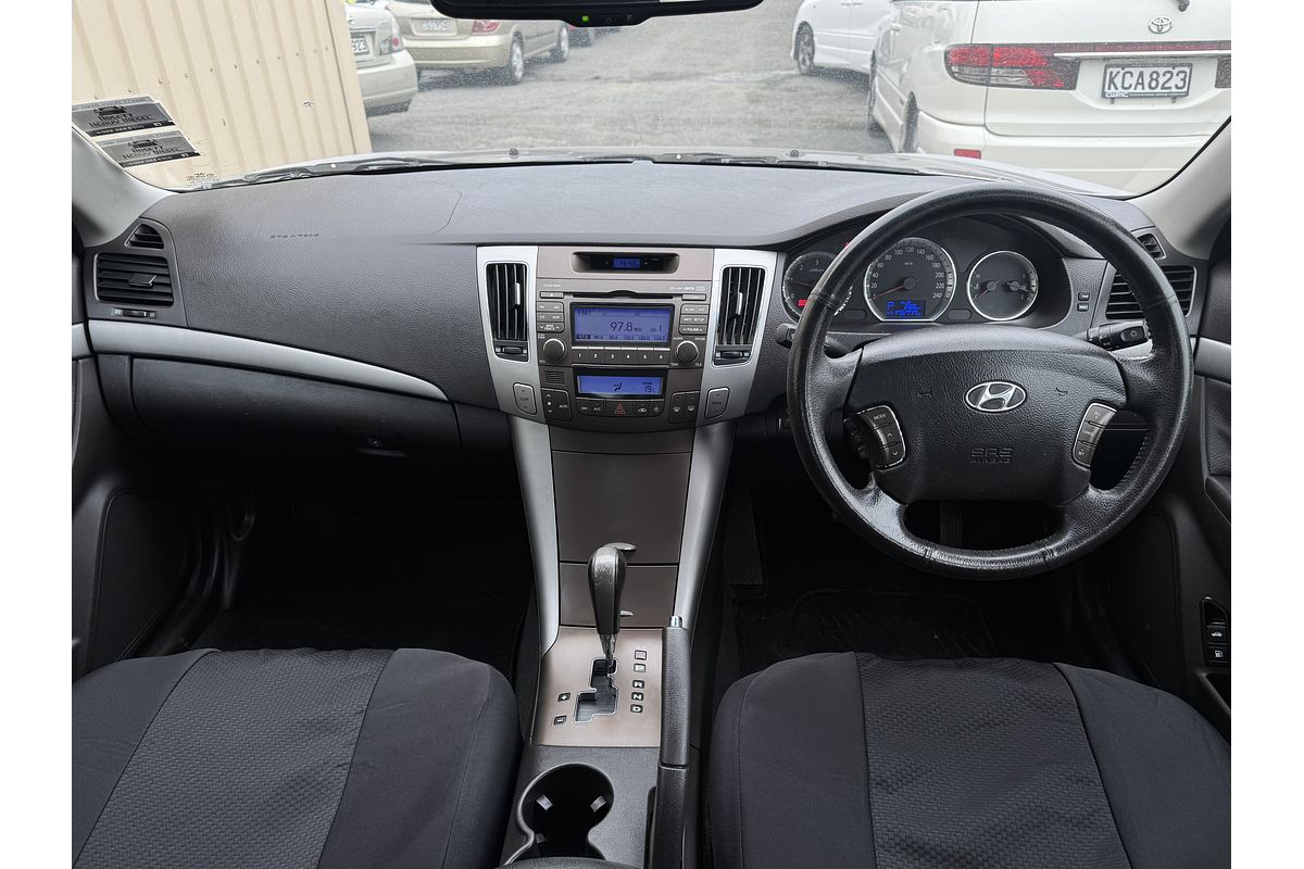 2010 Hyundai Sonata 2.0 CRDI ELITE 4D A4