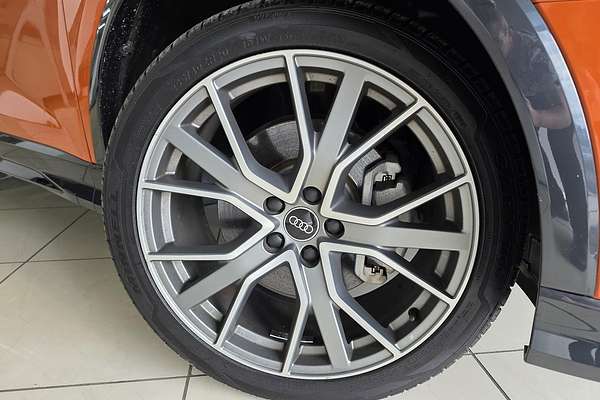 2020 Audi Q3 40 TFSI S line F3