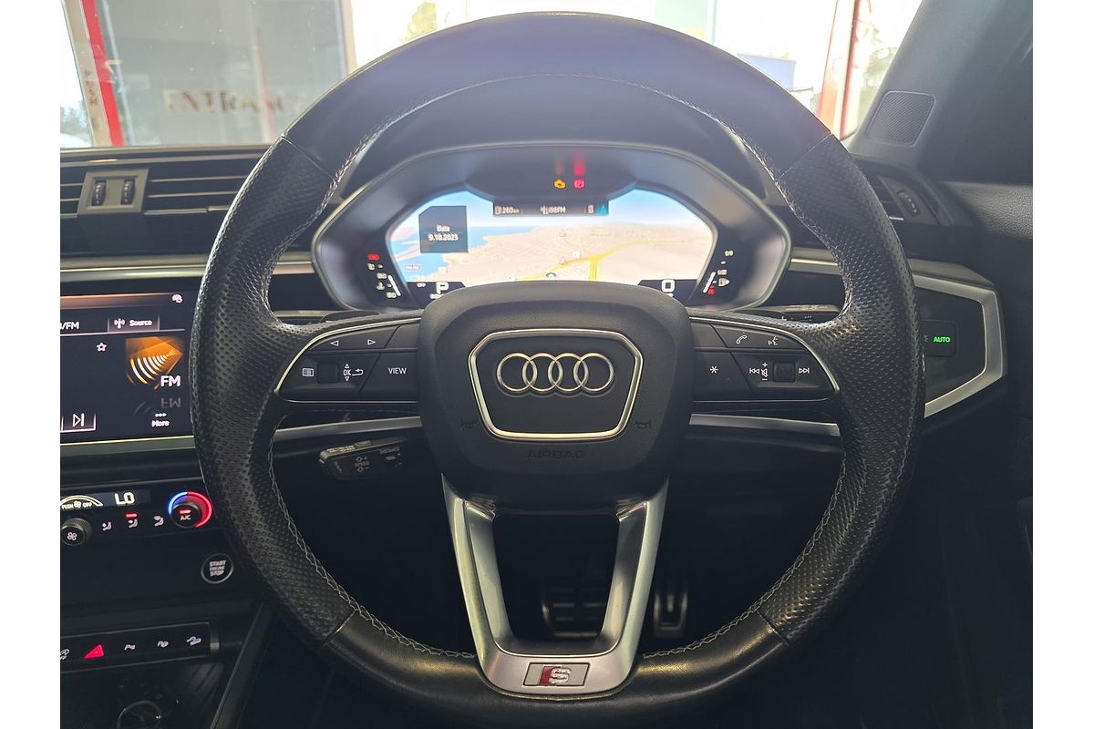 2020 Audi Q3 40 TFSI S line F3