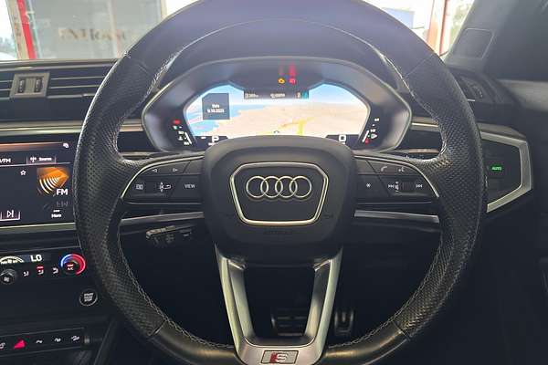 2020 Audi Q3 40 TFSI S line F3