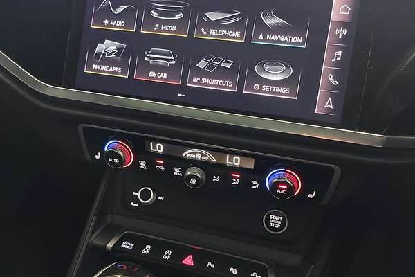 2020 Audi Q3 40 TFSI S line F3