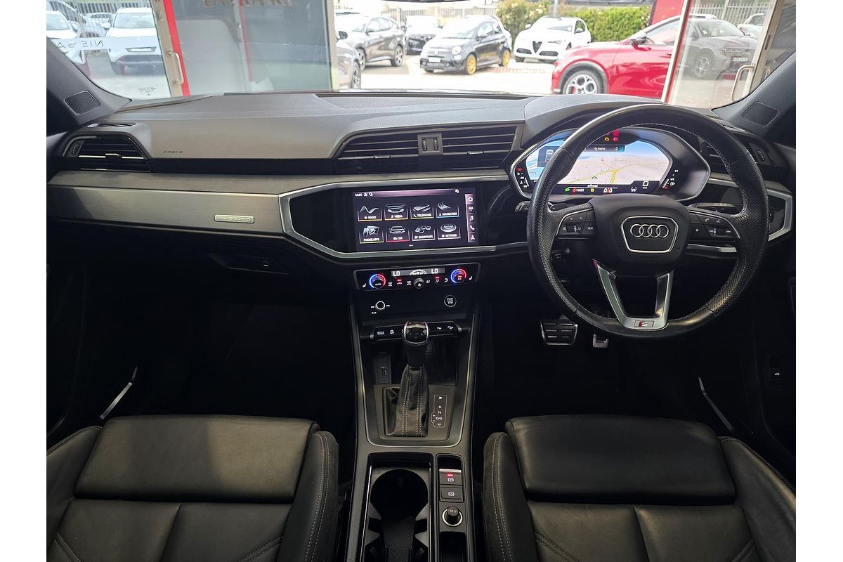 2020 Audi Q3 40 TFSI S line F3