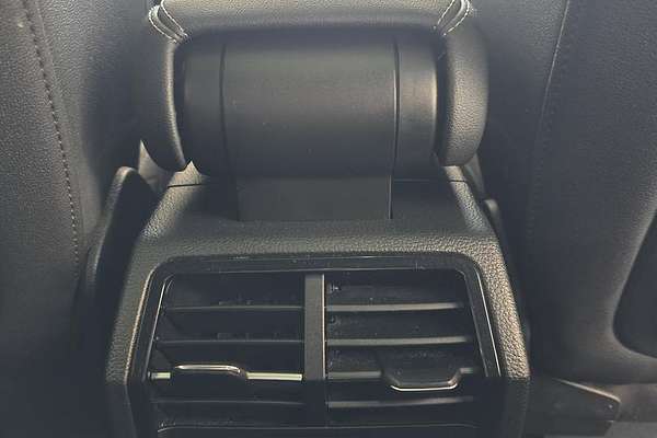 2020 Audi Q3 40 TFSI S line F3