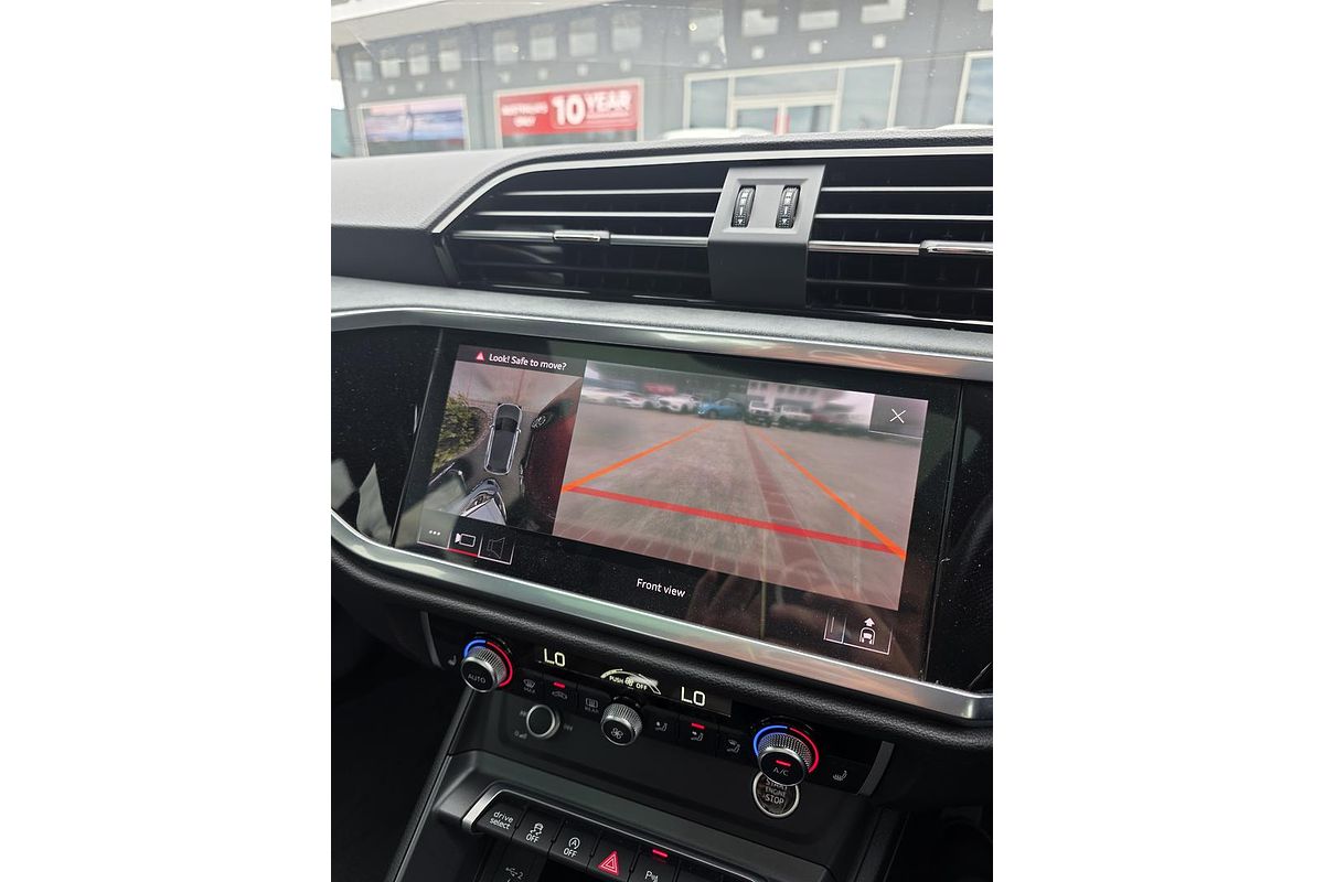 2020 Audi Q3 40 TFSI S line F3