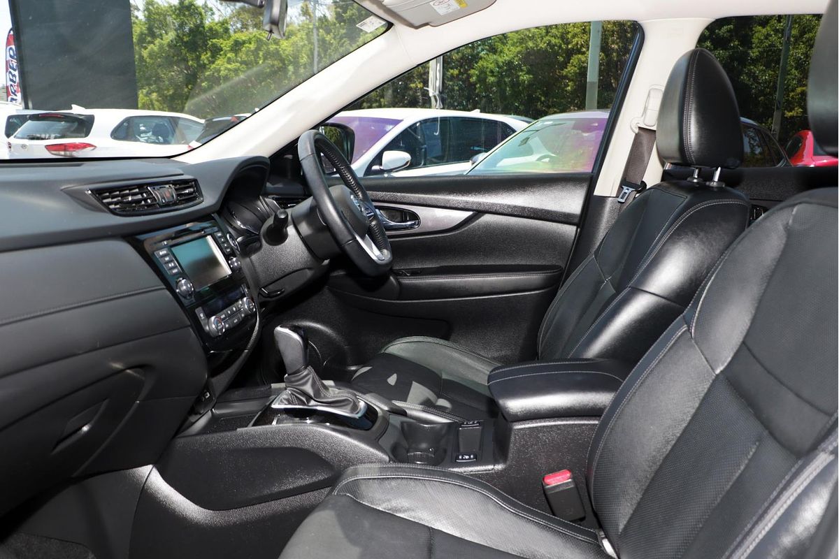 2022 Nissan X-TRAIL ST-L T32